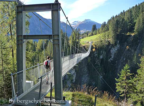 Holzgauer Hängebrücke, Höhepunkt am Lechweg