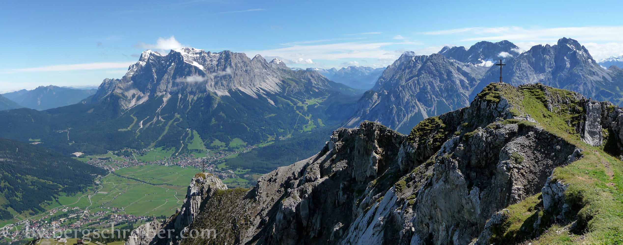 Grubigstein, fantastischer Blick über das Ehrwalder Becken zur Zugspitze
